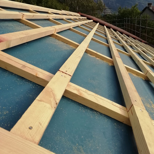 copertura legno travi secondarie tetto cordolo