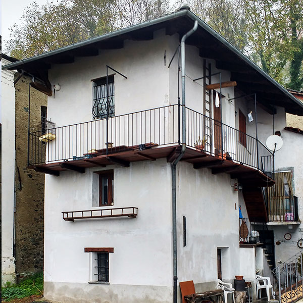 Mocchie frazione alpina censimento borgata Condove residenza edificio